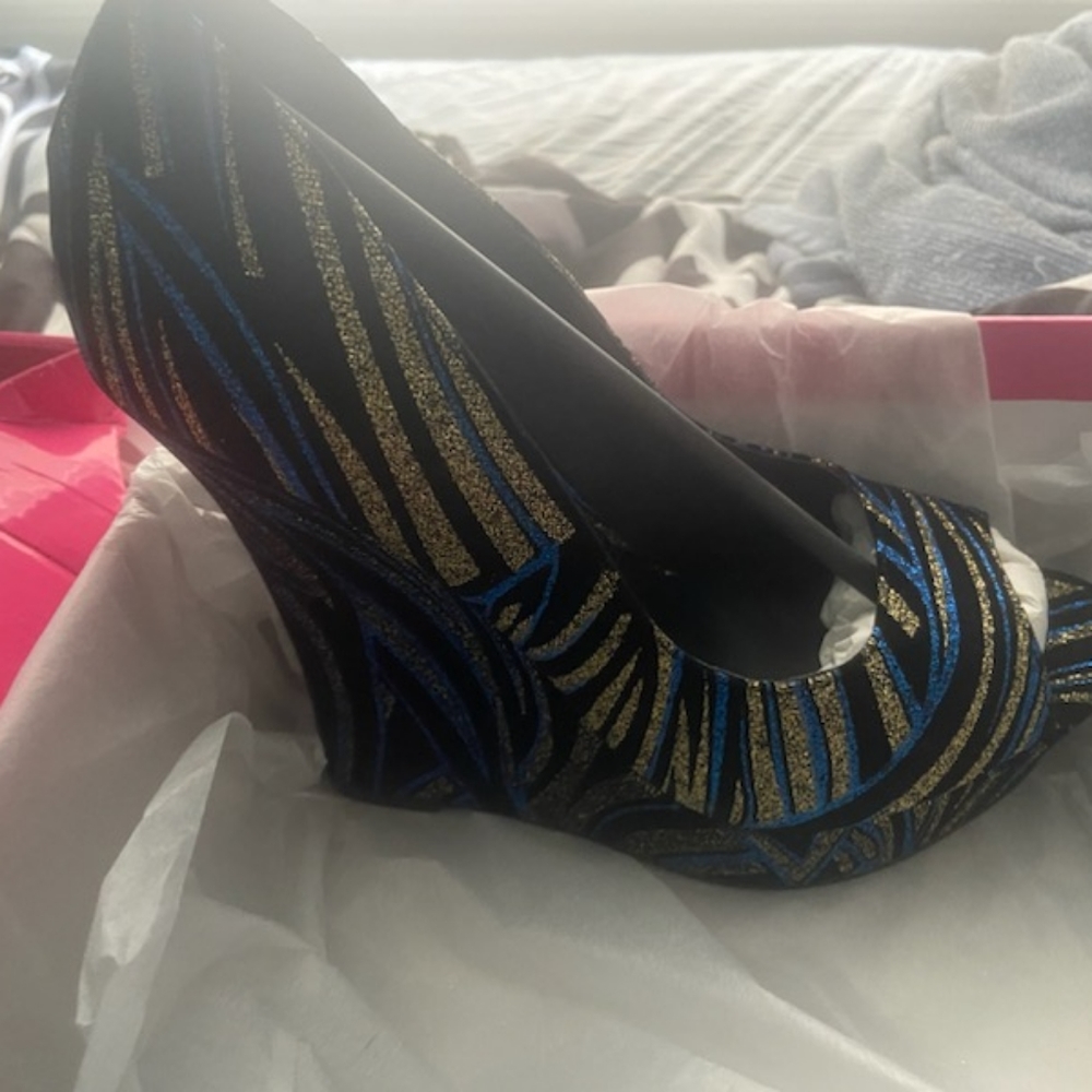 Wedges 7.5 - Picture 2 of 2